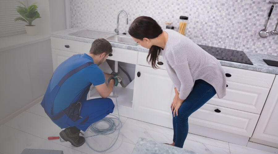 Expert burst pipe repair services in Mantua, NJ